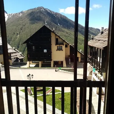 La Piazza *